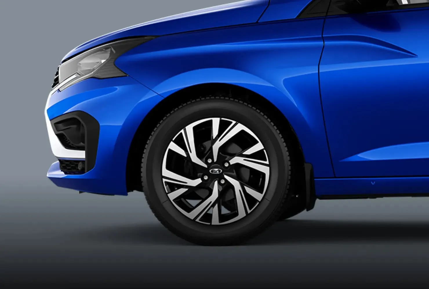 ВЫРАЗИТЕЛЬНАЯ ПЕРЕДНЯЯ ЧАСТЬ